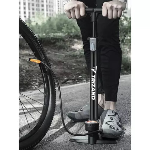 Fotpump med manometer (16 bar / 230 PSI)